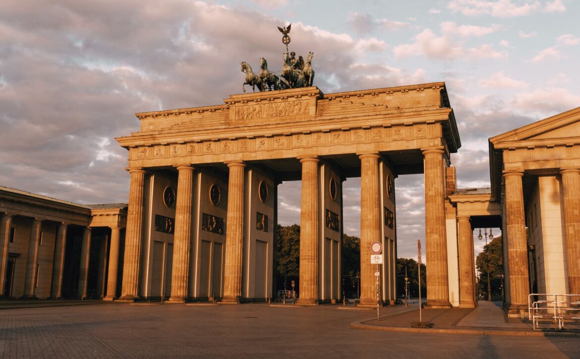 Karlsruhe Verfassungsgericht EWIV Haushaltskontrolle - Rechtssicherheit für Wirtschaftsvereinigungen